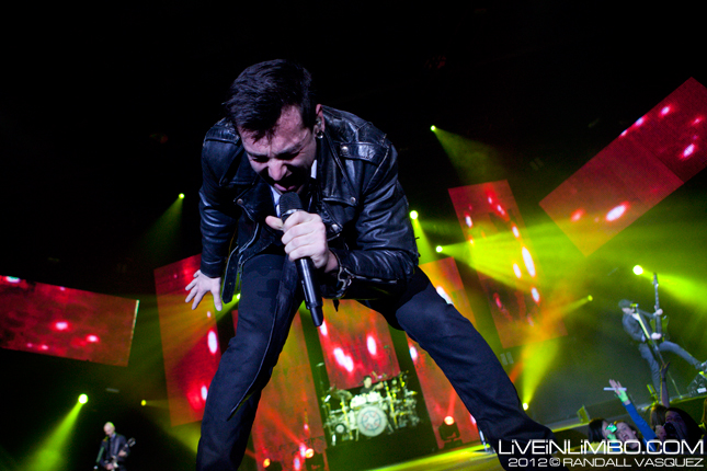 Hedley @ Barrie Molson Centre