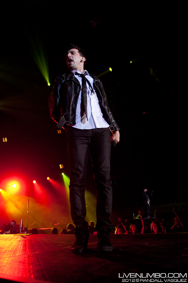 Hedley @ Barrie Molson Centre