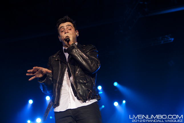 Hedley @ Barrie Molson Centre