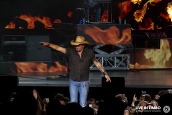Jason Aldean at Molson Canadian Amphitheatre