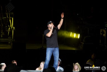 Tyler Farr at Molson Canadian Amphitheatre
