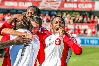 Toronto FC Cruise Past D.C. United