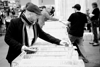 Matt Klopot - 2014-03-08 - Toronto Comicon 031