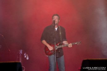 Blake Shelton at Boots and Hearts, 2014