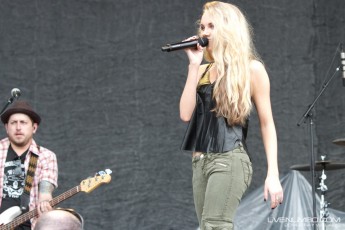 Danielle Bradberry at Boots and Hearts, 2014