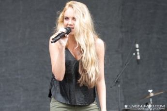 Danielle Bradberry at Boots and Hearts, 2014