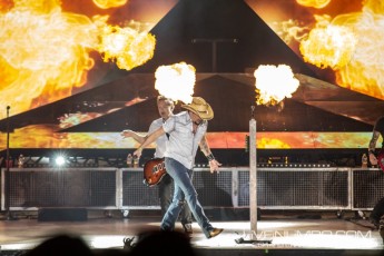 Jason Aldean at Molson Canadian Amphitheatre