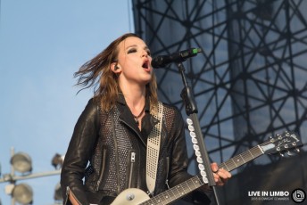 Halestorm @ Echo Beach 03-07-15 (11)