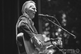 Gordon Lightfoot at Harvest Picnic