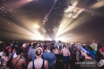 tourist-panoramanyc-07242016-3