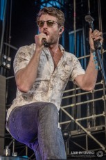 Brett Eldredge - Boots and Hearts
