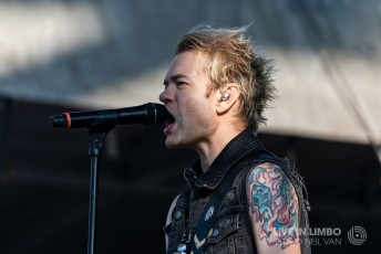 sum41_riotfest_09142018_3