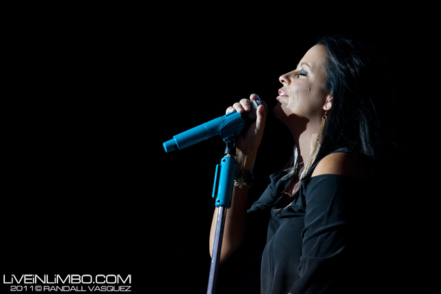 sara evans photos
