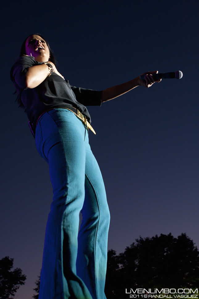 sara evans photos