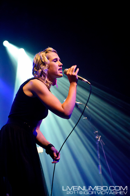 Mother Mother at Sound Academy photos