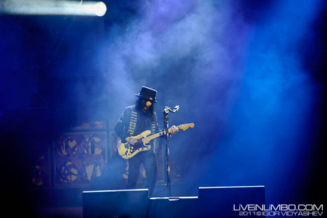 motley crue toronto concert photos