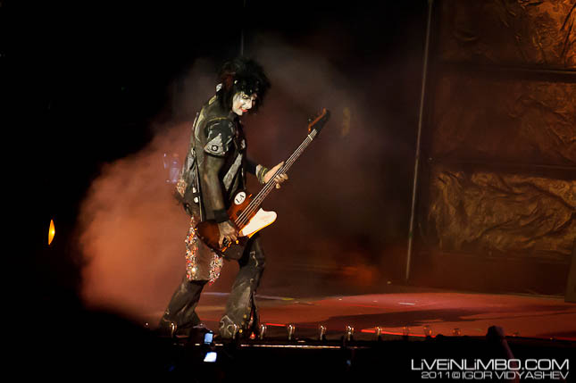 motley crue toronto concert photos