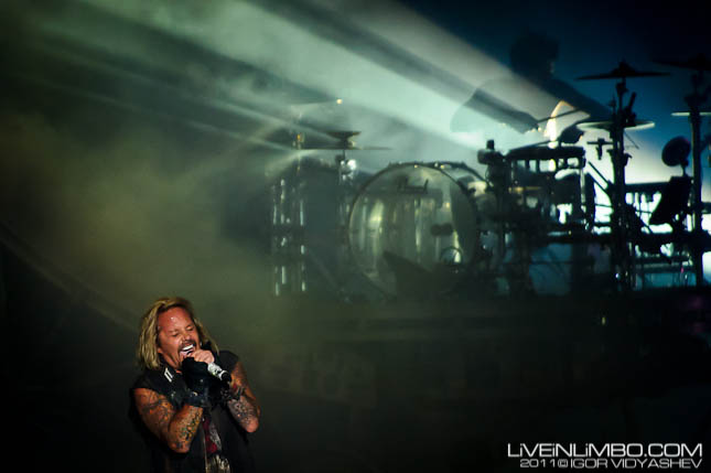 motley crue toronto concert photos