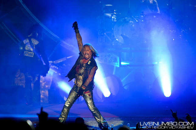 motley crue toronto concert photos