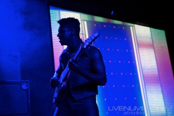 Matt Klopot - 2013-08-08 - 3 - Animals as Leaders @ Sound Academy 004