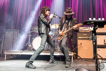 Gary Cherone (Extreme) & Joe Perry (Aerosmith) @ Monster The Sou