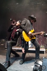 Gary Cherone (Extreme) & Joe Perry (Aerosmith) @ Monster The Sou