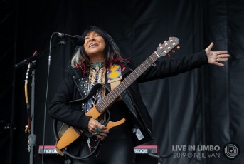 buffysaintemarie_echobeach_05252019_1
