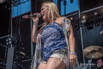 Dani Strong - Boots and Hearts